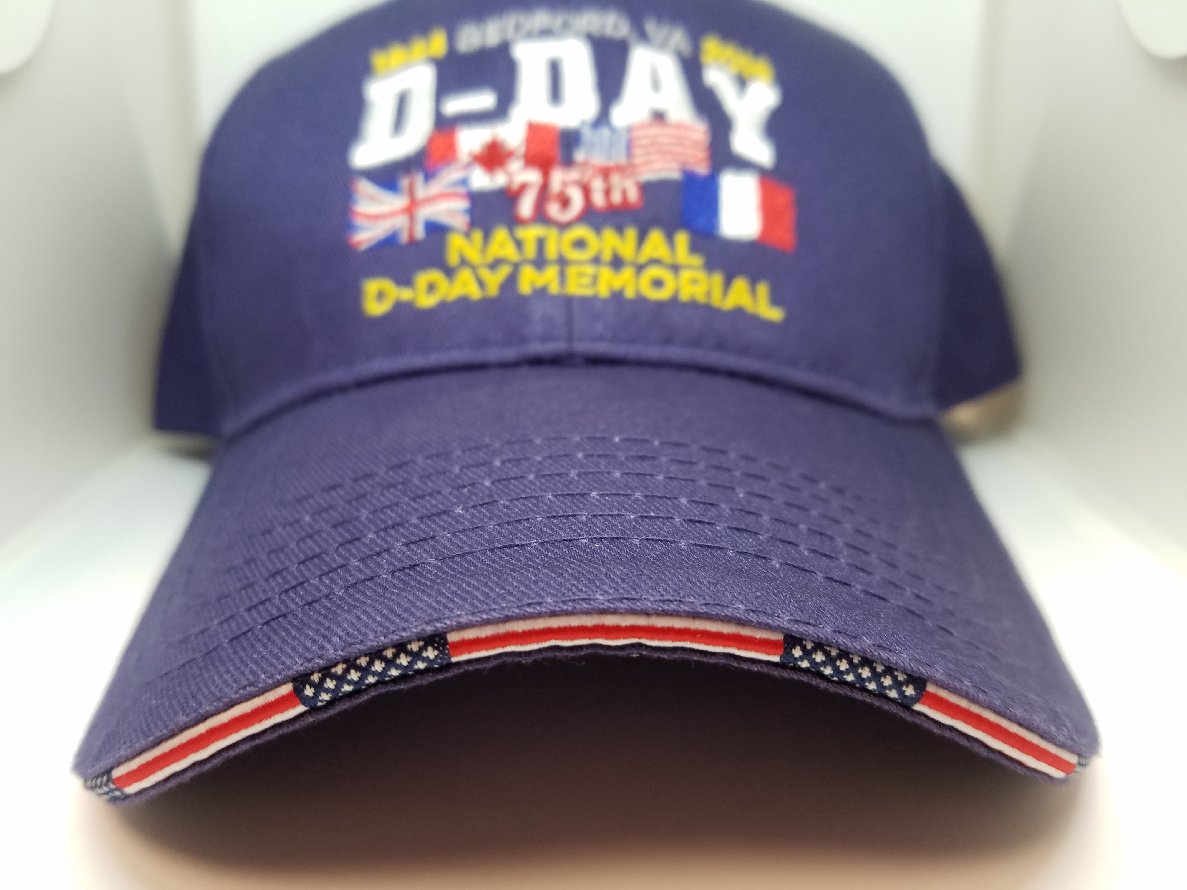 baseball cap d